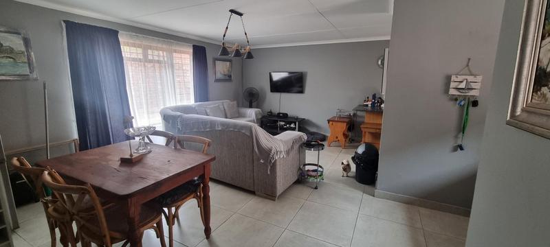 5 Bedroom Property for Sale in Tergniet Western Cape
